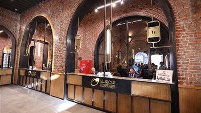 وزير الاتصالات يفتتح مكتب بريد أسيوط التاريخي بعد ترميمه.. ويزور شركتي برمجيات تصدران خدماتهما للخارج 