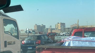 تعرف على الحالة المرورية بشوارع وميادين ومحاور القاهرة والجيزة اليوم 