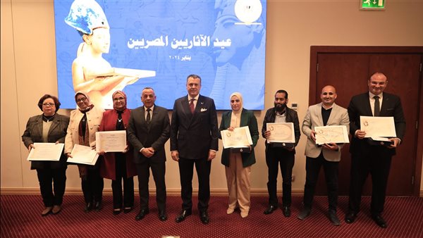 عيد الآثاريين المصريين 