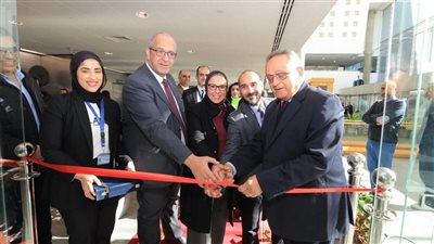 مكتبة الإسكندرية تفتتح منفذا جديدا لبيع الهدايا التذكارية