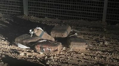 إحباط عملية تهريب مخدرات وضبط 6 مهربين جنوب العوجة على الحدود المصرية الإسرائيلية| بث مباشر 