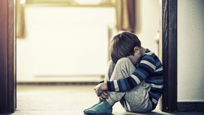 22 يناير.. تحديد مصير الطفل التائه بين الديانتين المسيحية والإسلامية