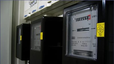 منها التأخر عن سداد الفواتير.. 5 حالات تؤدي لرفع عداد الكهرباء عن المستهلك