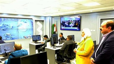 محافظ أسوان يشهد تجربة عملية لسيناريو مجابهة أزمة بمركز السيطرة تمهيدا لتشغيله