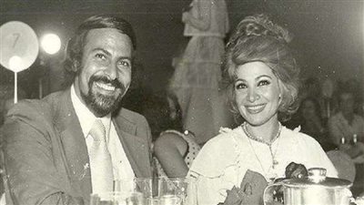 جلال عيسى.. من هو زوج صفية العمري بعد ظهورها مع نجلها في البرتغال؟