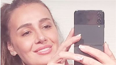 رمضان 2024.. أول صورة لـ حلا شيحة من كواليس مسلسلها مع خالد النبوي بعد عودتها للتمثيل