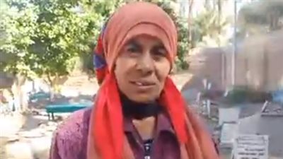 صبرية أول حفارة قبور في قنا: كنت الوحيد اللي بشتغل فيها أيام كورونا| بث مباشر 