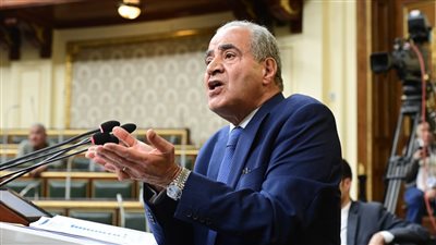 وزير التموين: لا تعلمون حجم الدقيق المقدم للسودان.. واعتداءات الحوثيين أثّرت على استيراد السلع