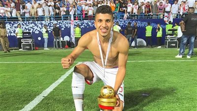 محمد عبد الغني للقاهرة 24: تنازلت عن نصف مستحقاتي من أجل الزمالك.. ولن أنسى دعم الجماهير أو انتقاداتهم