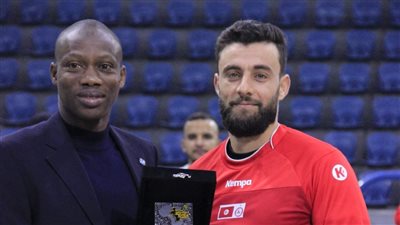 عصام رزيق أفضل لاعب في مباراة تونس وكينيا بأمم إفريقيا لليد