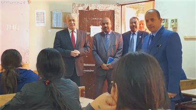 170 ألف طالب يؤدون امتحانات الشهادة الإعدادية بالأقصر.. والهدوء يسود اللجان 