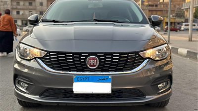 بعد وصولها إلى 1،4 مليون جنيه.. سعر فيات تيبو سيدان في سوق السيارات المستعملة