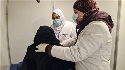 الكشف والعلاج ببلاش.. فحص 1523 مواطنا خلال قافلة طبية بوحدة جنبواي في البحيرة