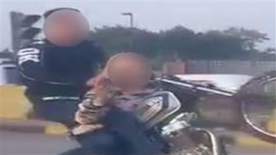 استعرض بالدراجة النارية.. حبس عاطل عرض حياته وحياة الآخرين للخطر بالقليوبية