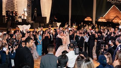 أمام الأهرامات.. 10 معلومات عن زفاف لميس العزازي وشريف عبد الحليم