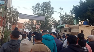تشييع جثمان عامل قُتل على يد ابنته القاصر وخطيبها في الدقهلية