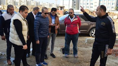 رئيس مدينة بورفؤاد: توفير الخبز لساكني مساكن مشروع الـ9000 اليوم