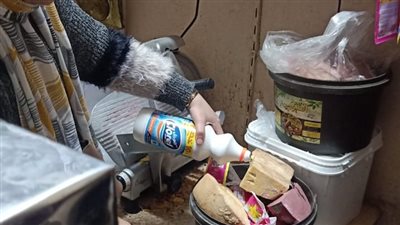 محاضر وإعدام سلع.. سلامة الغذاء تشن حملات لضبط المنتجات الفاسدة بالمحافظات