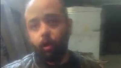 حداد يصنع أثاث المنازل من الحديد لتخفيف أعباء تكاليف الزواج: ضمانه مدى الحياة | بث مباشر 