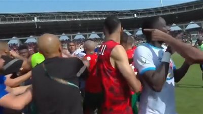 الاتحاد الإفريقي يفتح تحقيقا بعد أحداث مباراة المغرب والكونغو الديمقراطية