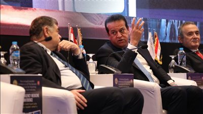 وزير الصحة يشهد انطلاق فعاليات المؤتمر العلمي السنوي لهيئة المستشفيات والمعاهد التعليمية