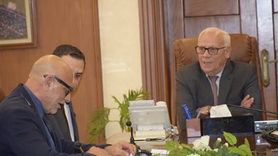 محافظ بورسعيد يعلن تطوير أحد الفنادق التراثية بالمحافظة