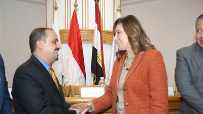 وزيرة الثقافة ونظيرها اليمني يشهدان ختام ورشة إعداد قوائم حصر التراث