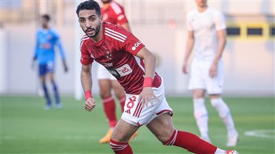 كريم فؤاد يحسم المنافسة على الجبهة اليسرى في الأهلي أمام مودرن سبورت