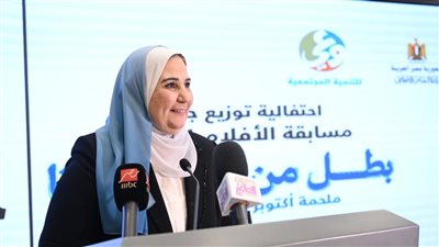 التضامن: نملك مكتبة تضم 100 فيلم لتسليط الضوء على برامج الوزارة.. وندمج قضايا المجتمع بالفن 