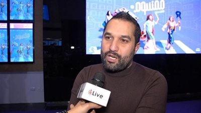 أحمد رفعت يتحدث عن شخصيته في فيلم مقسوم: به أبطال كبار مقاما ويدعمون الممثلين