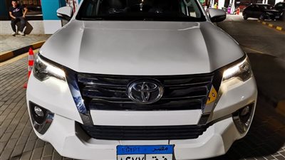 سعر تويوتا فورتشنر في سوق السيارات المستعملة