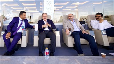 السفير المصري بالإمارات يحضر لقاء الزمالك وأم صلال.. وتكريم خاص لـ شيكابالا