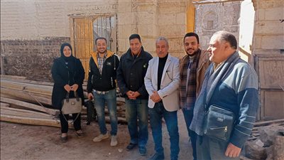 الآثار تتابع ترميم مسجد الأمير عثمان بمنطقة القيسارية بمدينة جرجا | صور 