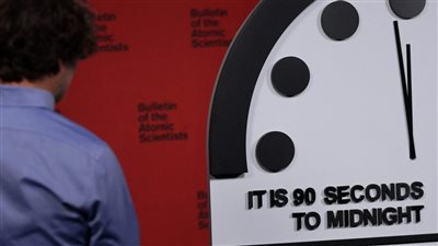 ساعة يوم القيامة النووية.. 90 ثانية قبل نهاية العالم
