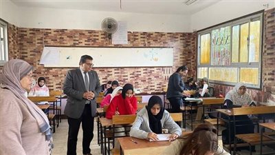 اليوم.. طلاب الشهادة الإعدادية يؤدون آخر امتحانات الفصل الدراسي الأول بجنوب سيناء 