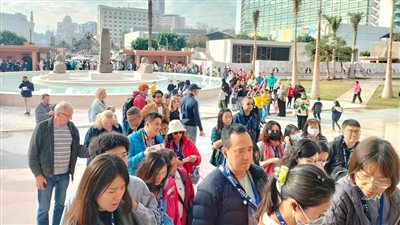 إقبال كبير من الزائرين على المتحف المصري بالتحرير| صور