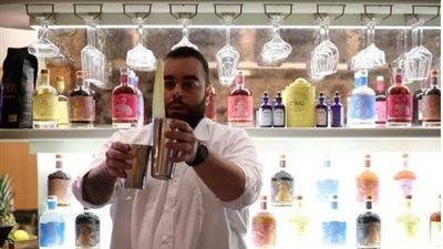 فتح متجر للخمور بالسعودية.. ردود فعل واسعة وتساؤلات حول تعميمها بالبلاد