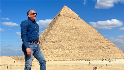 بدء مشروع إعادة تركيب الكساء الخارجي لهرم منكاورع بمنطقة أهرامات الجيزة | صور 