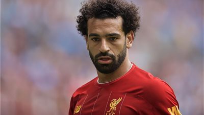 مبادرة تطالب محمد صلاح بتحويل 20% من راتبه الشهري إلى مصر