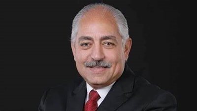 اللجنة الأولمبية واتحاد الكرة ينعيان العامري فاروق نائب رئيس الأهلي