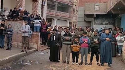 انهيار والدته.. أهالي كفر الشيخ يشيعون جثمان طالب غرق عند محاولته إنقاذ شقيقه | بث مباشر