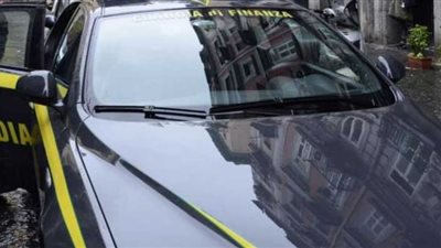 الكشف عن ملياردير الاحتيال الضريبي في جميع أنحاء إيطاليا 