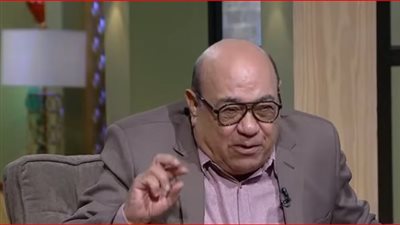 طبيب يحذر من تناول هذه الأجزاء في الفراخ