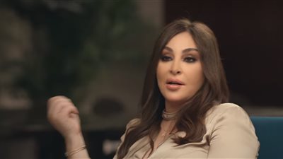 إليسا لمنتقدي الحديث عن مرضها: بعمل توعية.. ولبنان أكثر بلد في العالم به إصابات سرطان
