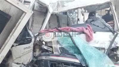 إصابة 4 أشخاص في تصادم ميكروباص بمحول كهرباء بالطريق الزراعي بالمنيا
