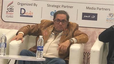 عادل عوض: فرقة رضا جزء حقيقي من الثورة الثقافية