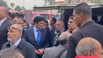 تشييع جنازة حماة المصرفي عمرو الجنايني من مسجد السيدة نفيسة | بث مباشر