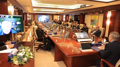 توكيلات ملاحية تقترح منح بعض الامتيازات للسفن التي تربط موانئ البحر المتوسط بالأحمر 