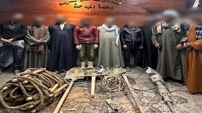 القبض على 10 متهمين بتهمة الحفر والتنقيب عن الآثار داخل أحد العقارات بالقاهرة