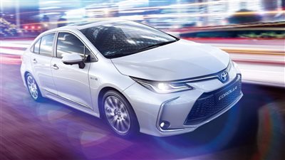 مواصفات وأسعار تويوتا كورولا 2024 في الإمارات